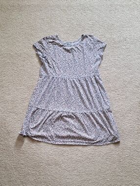 Old Navy Floral Tee Dress in Navy and Pink
